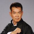 新《自杀小队》杀青 詹姆斯·古恩晒合影表白剧组 2020-02-29 近日，“滚导”詹姆斯·古恩在网上宣布由他执导的新版《自杀小队》正式杀青，并晒出一张剧组合影。